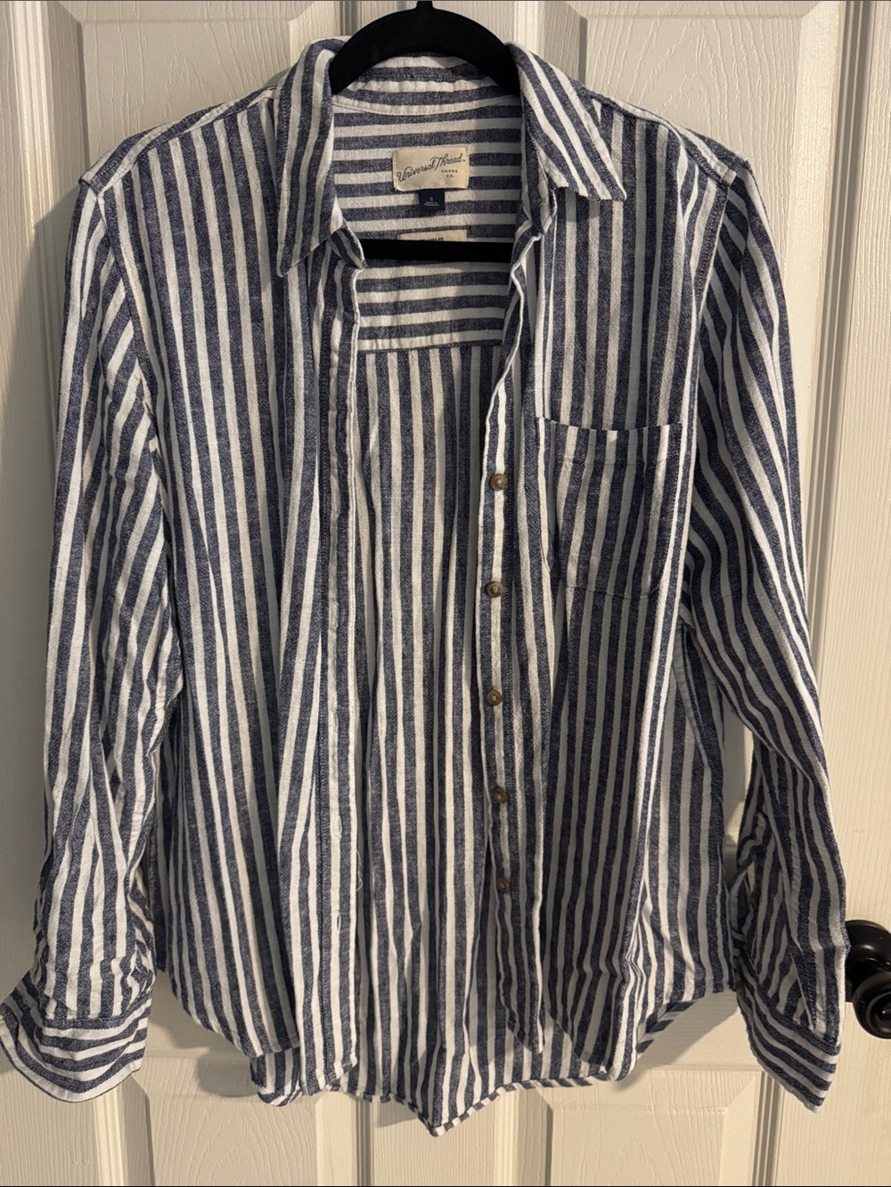 Universal Thread Navy & White Striped Button-Up Blouse